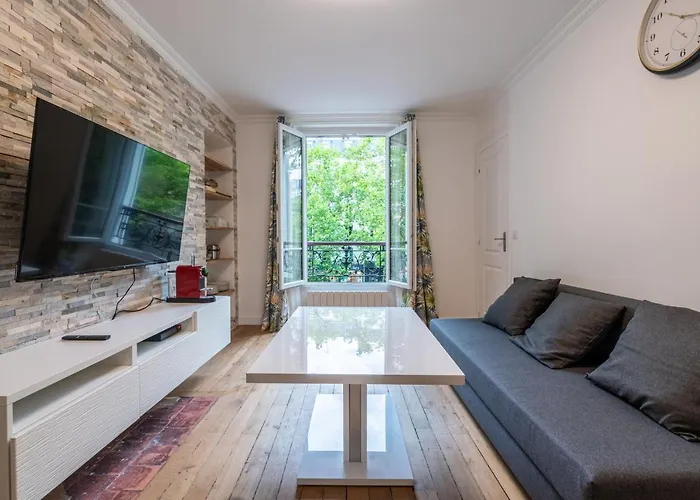 Logement Cosy Et Moderne Proche De Toute Commodite *