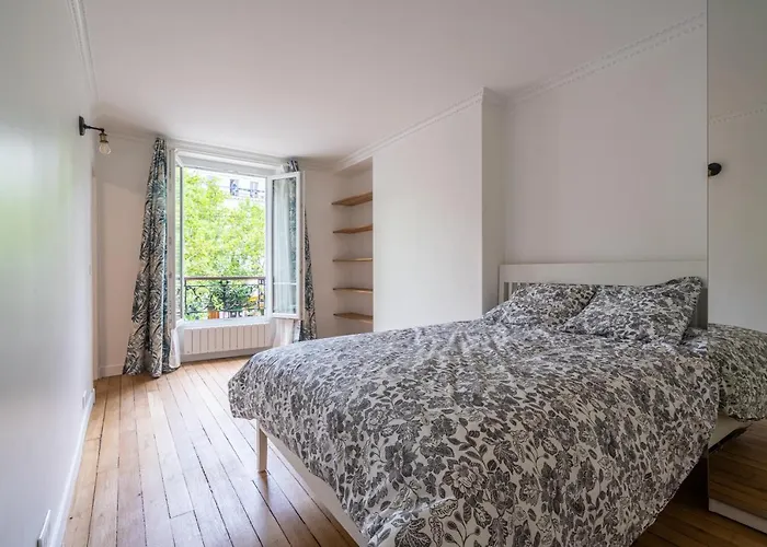 Logement Cosy Et Moderne Proche De Toute Commodite